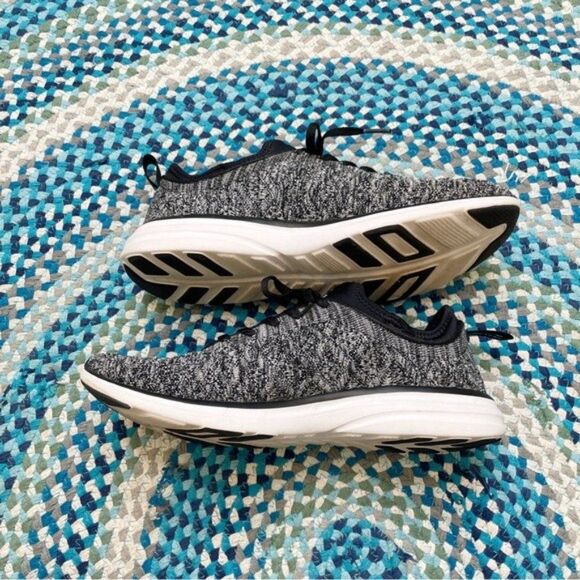 APL Shoes - Picture 6 of 9